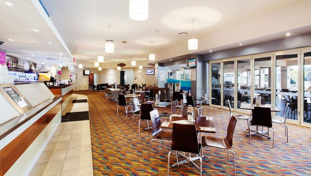 Nightcap At Waterfront Hotel Maroochydore Extérieur photo